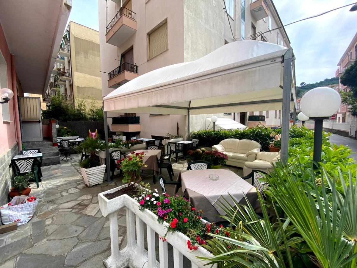 Hotel Riz 피날레리구레 외부 사진
