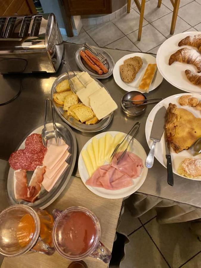 Hotel Riz 피날레리구레 외부 사진